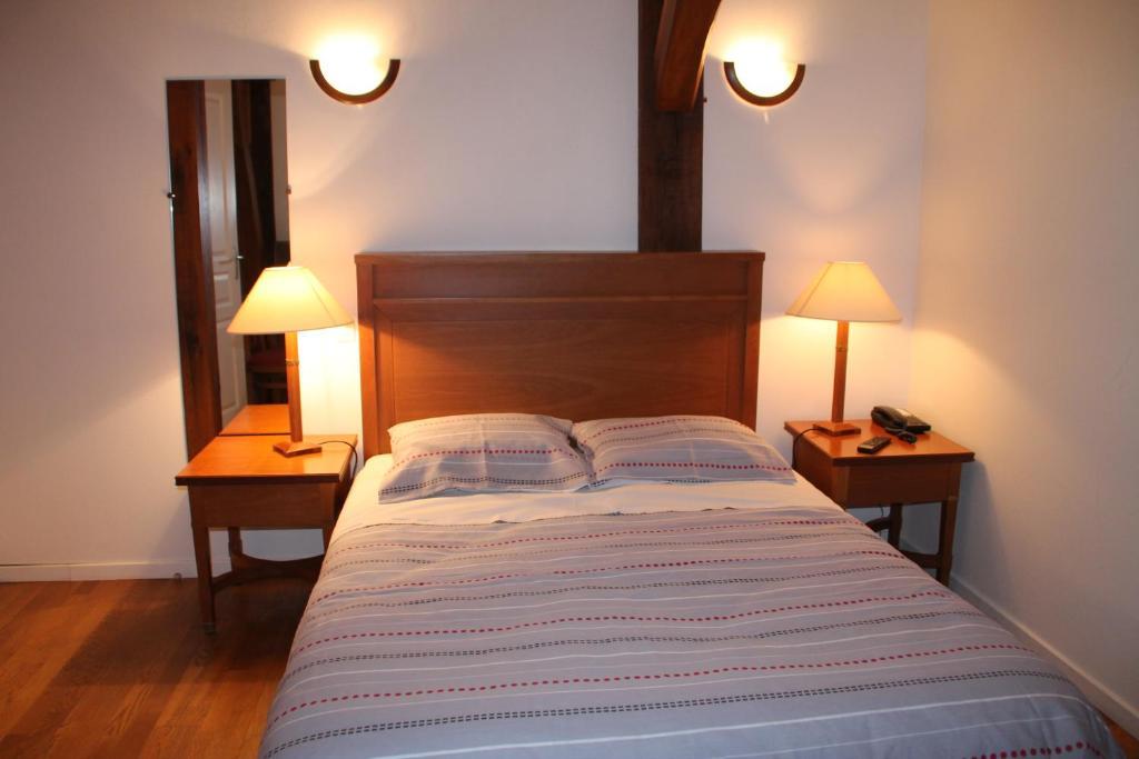 Hotel De L Image Illiers-Combray Номер фото