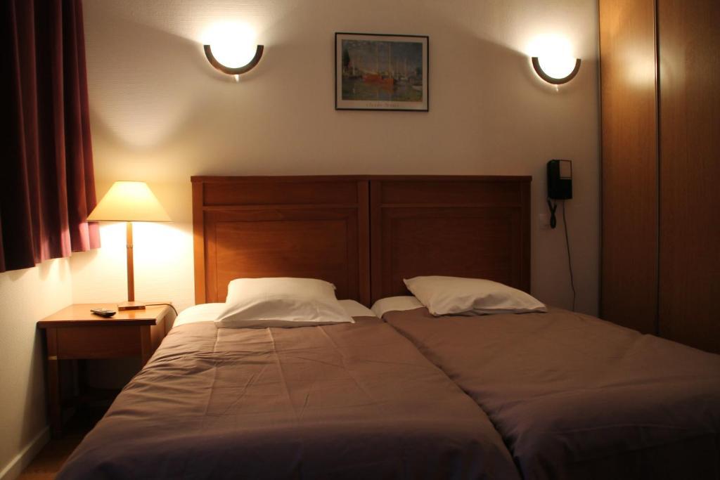 Hotel De L Image Illiers-Combray Номер фото