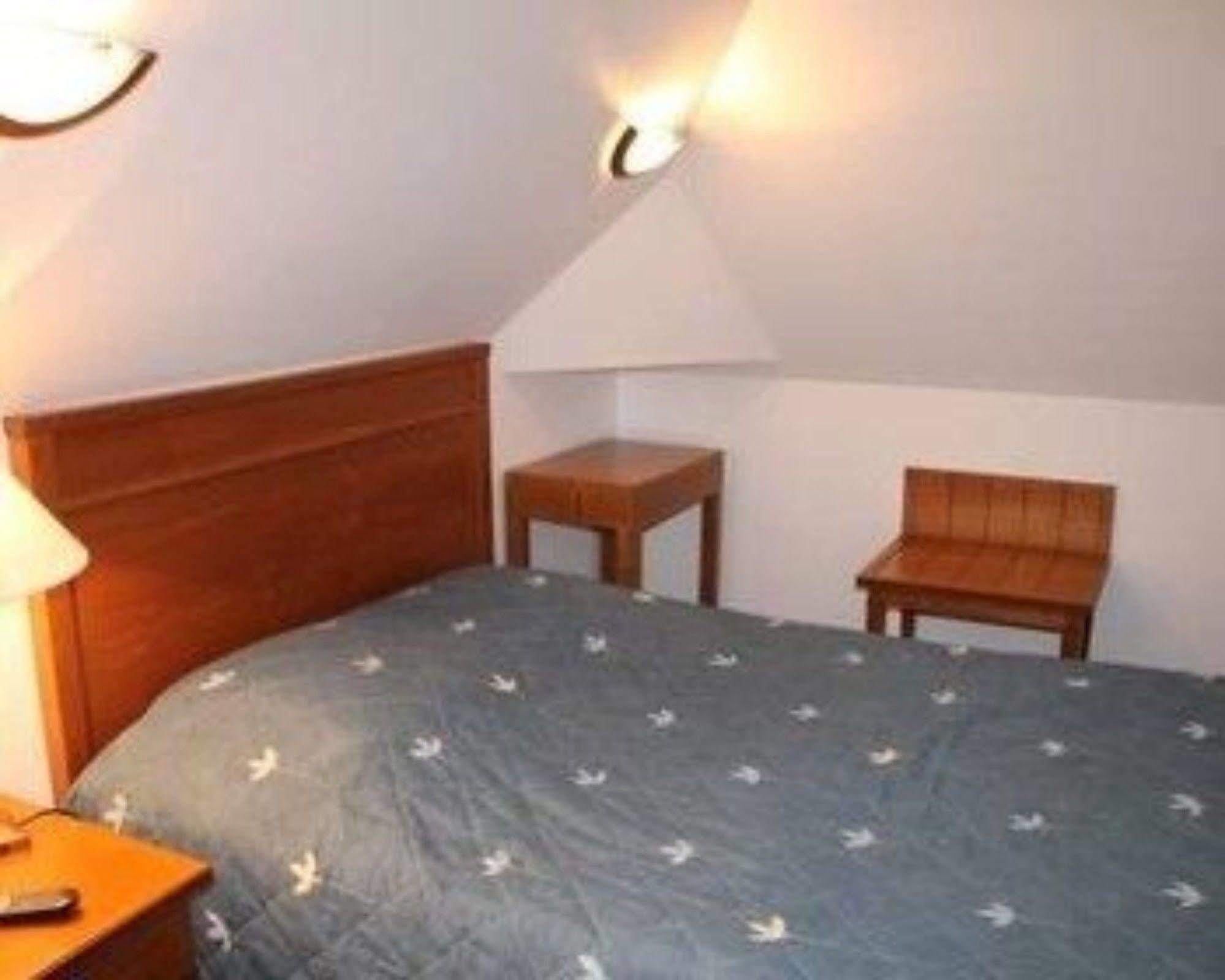 Hotel De L Image Illiers-Combray Екстер'єр фото